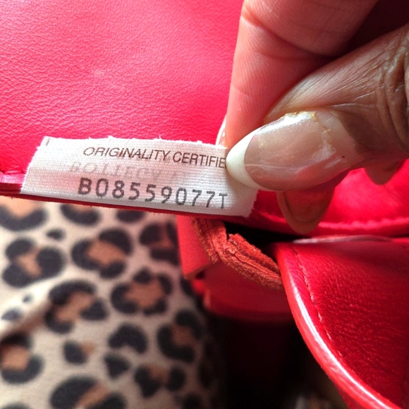 Bottega Veneta Woven Red Cassette Crossbody Bag - Picture 8 of 9